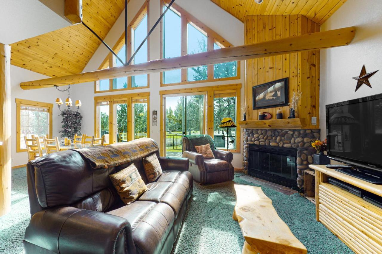 Cinnamon Teal Chalet Redmond Extérieur photo