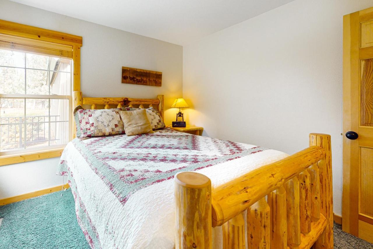 Cinnamon Teal Chalet Redmond Extérieur photo